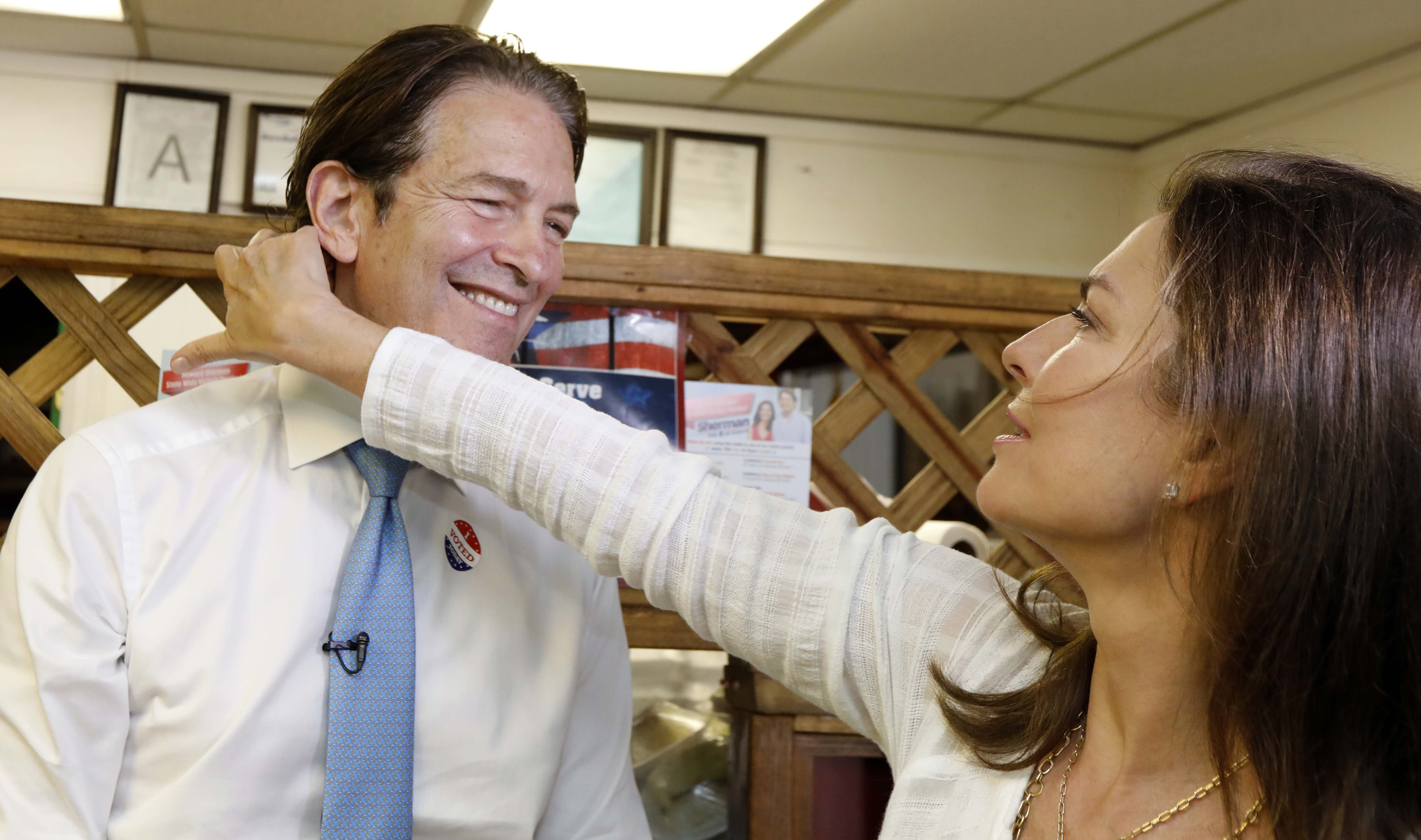 Wicker faces winner of Dem runoff in Mississippi Senate race