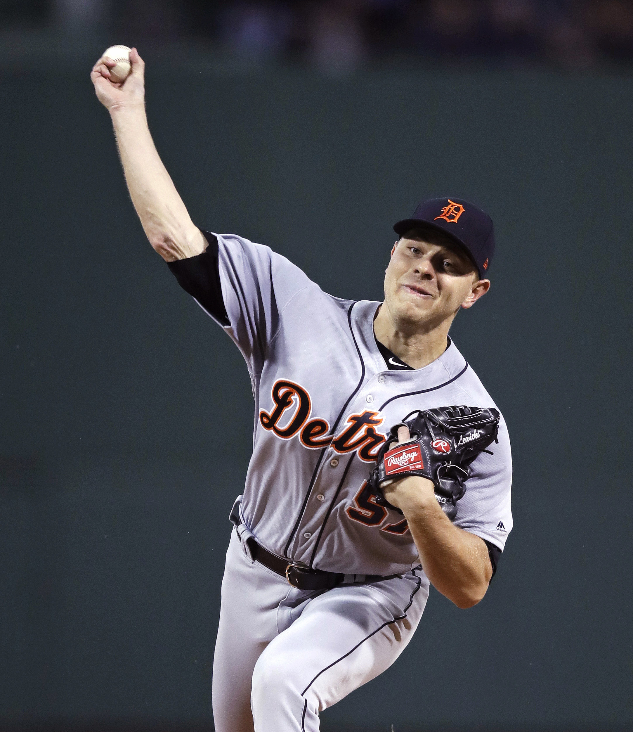 Martinez hits 20th, Wright pitches Red Sox past Tigers 6-0