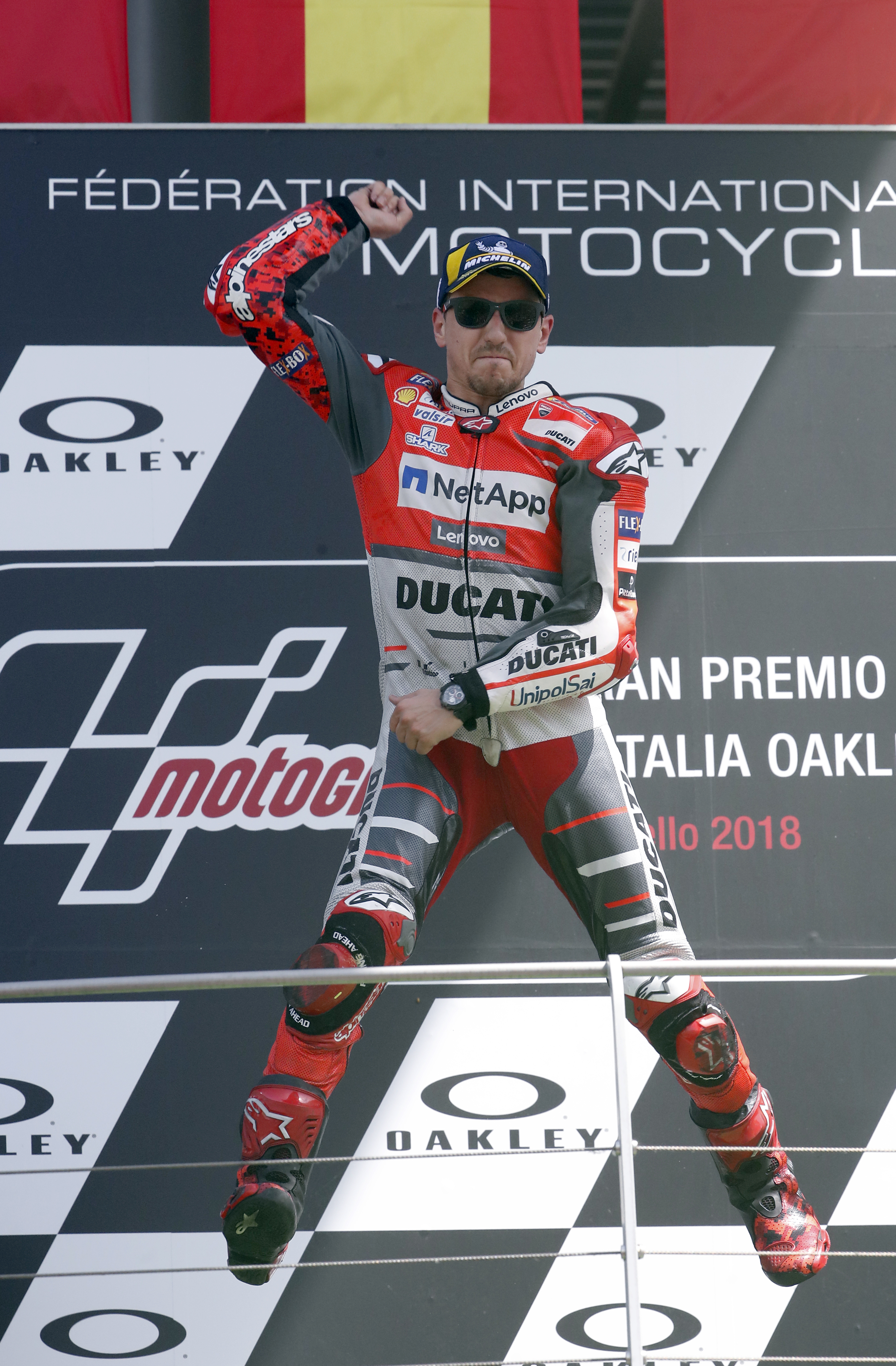 3-time MotoGP champ Lorenzo to replace Pedrosa at Honda