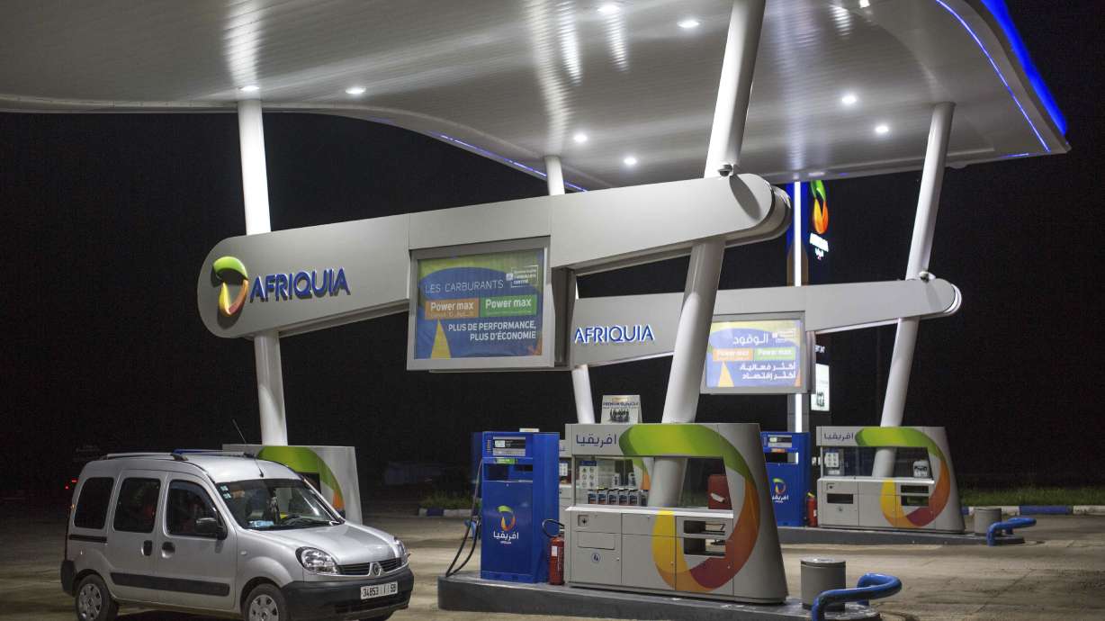 Moroccans rattle leaders with mass boycott over high prices