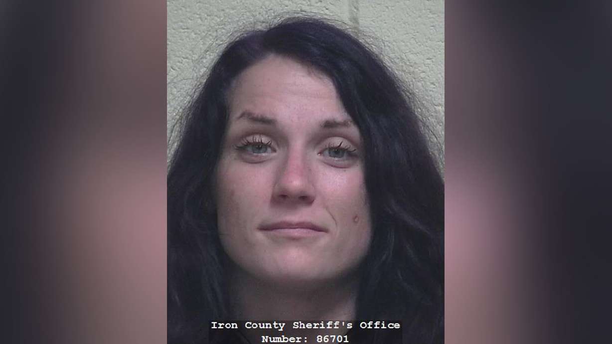 Cedar City mother suspected in girl's death to stand trial