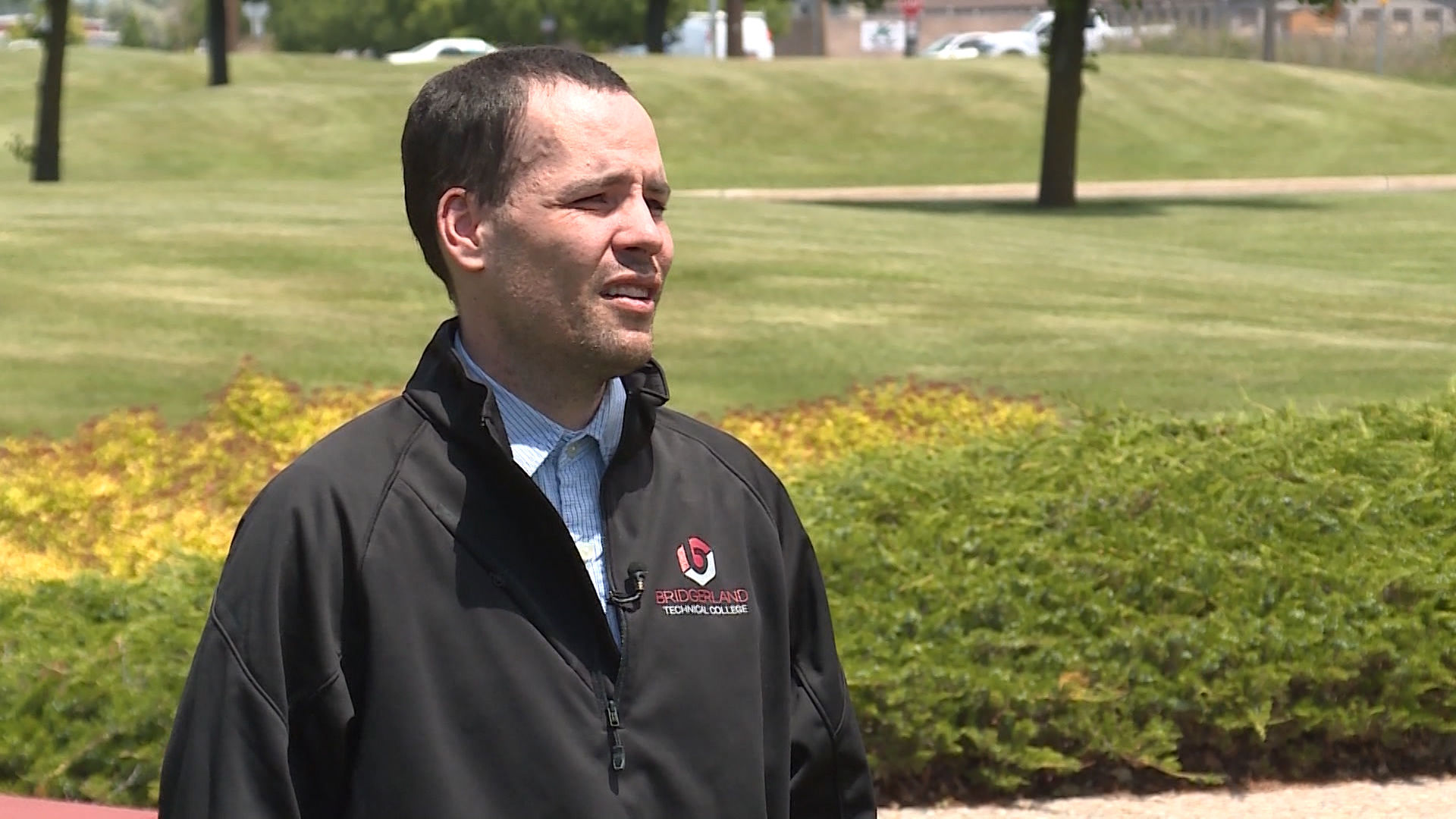 Kenneth Manola stepped in when he noticed something was wrong with the driver on the public bus he was riding. Manola said he thought the driver, who had passed out, might come back to after a few seconds but he didn't. (Photo: KSL TV)