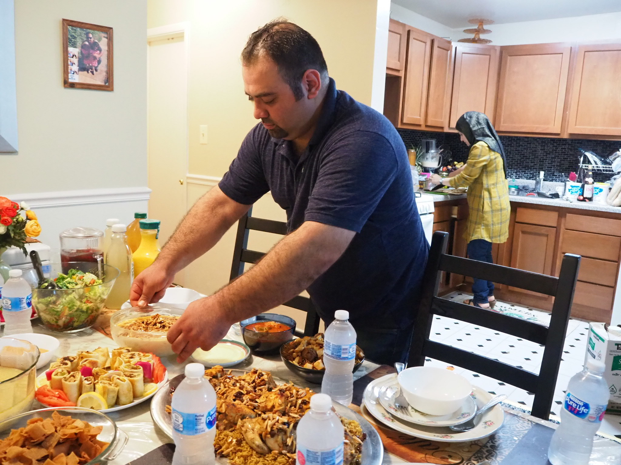 Refugee Syrian chef turns nocturnal in Ramadan