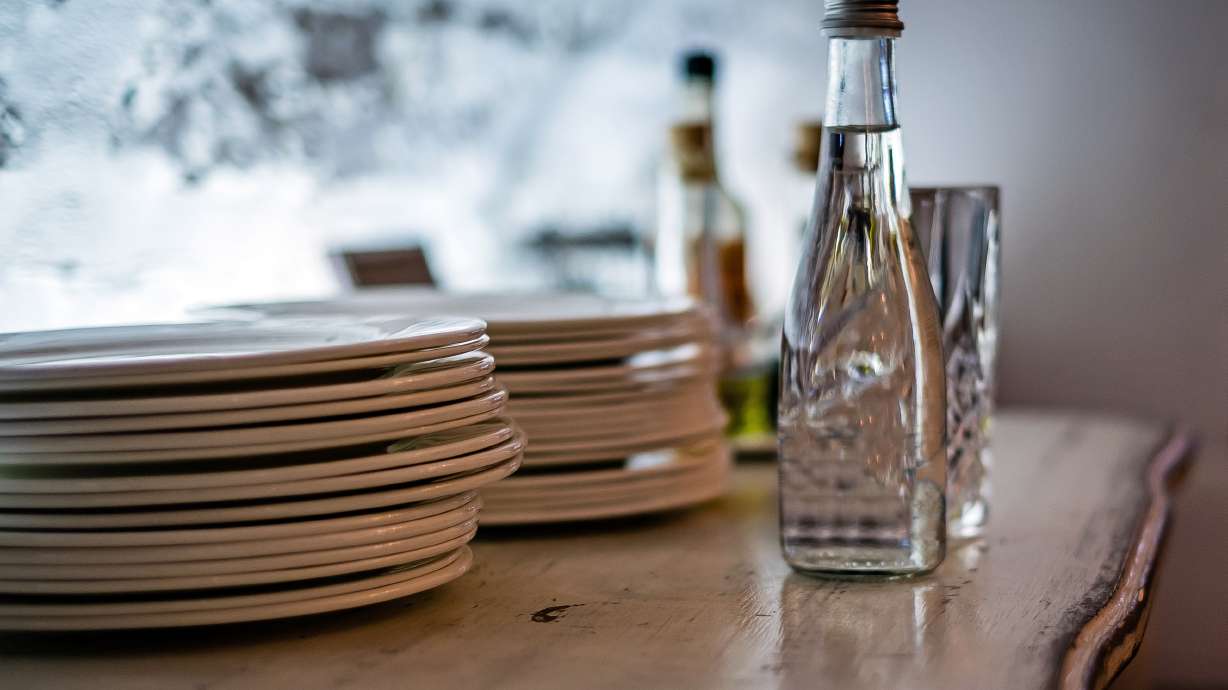 3 restaurants closed in Salt Lake County due to health code violations