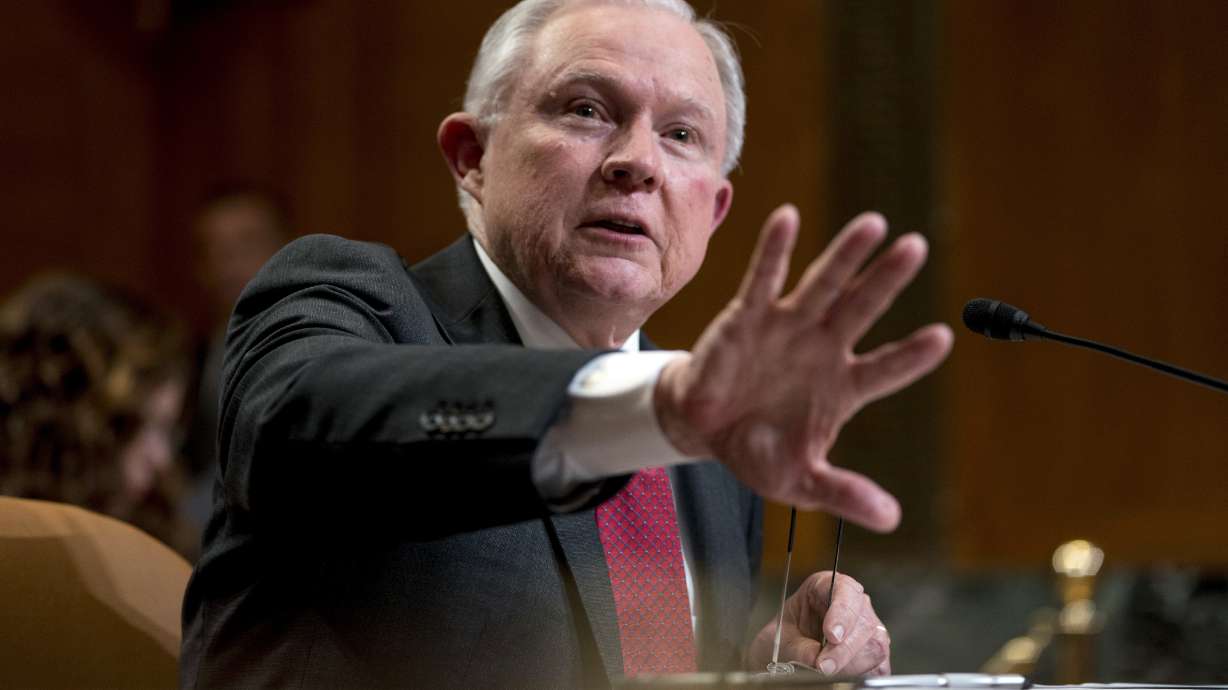 Justice Department move on health law has risks for GOP