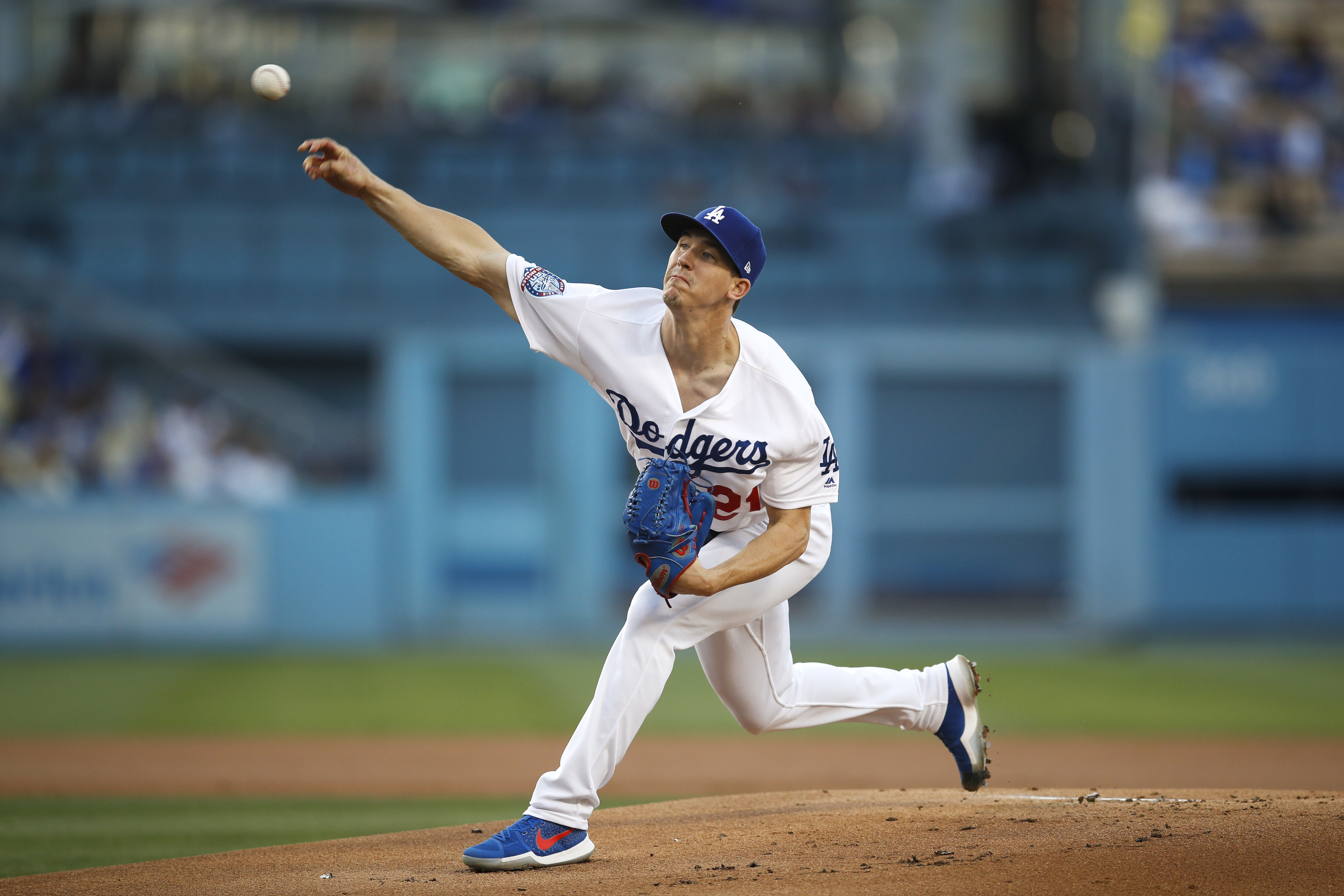 Buehler has bruised ribs but no break, uncertain about DL
