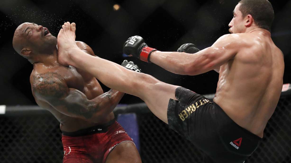 Whittaker defeats Romero in rematch at UFC 225