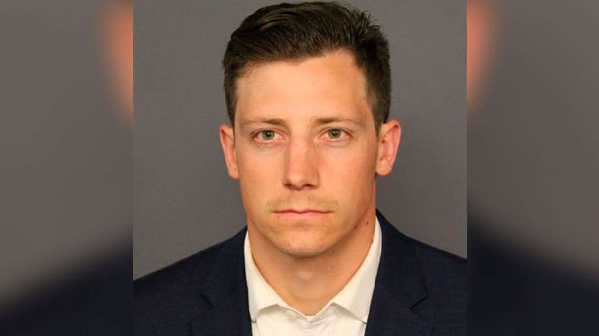 Dancing FBI agent who accidentally shot man at Denver bar pleads guilty