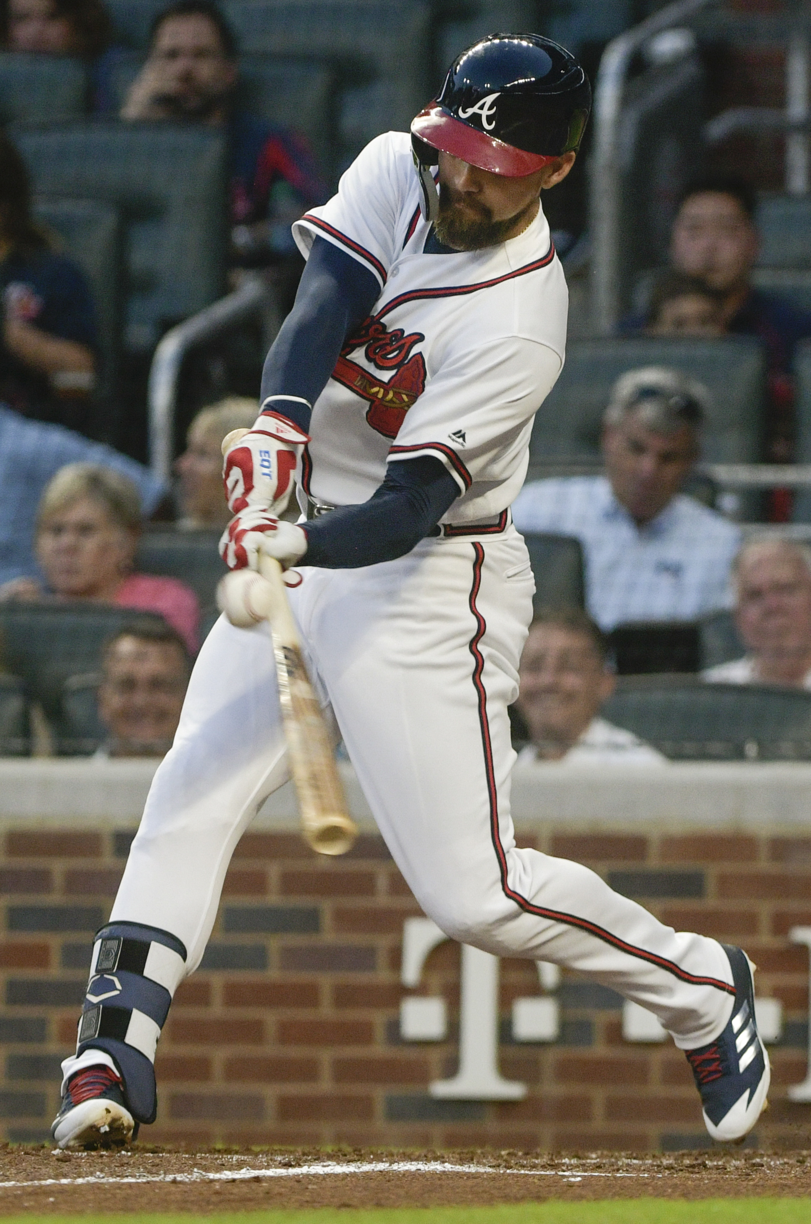 Albies slam, Freeman HR lift Braves over Mets 8-2