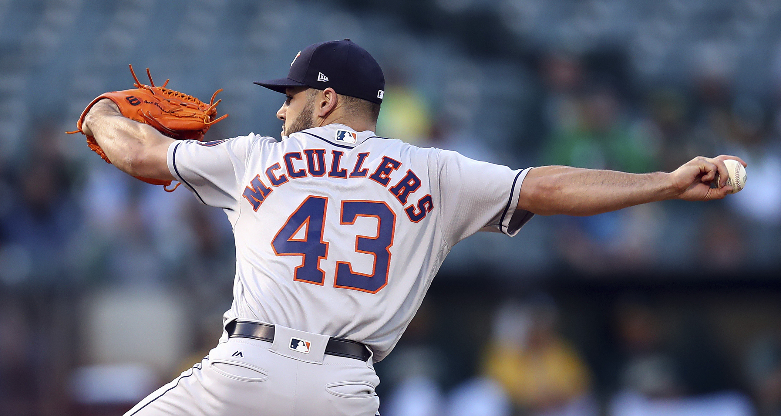 Gattis drives in 5 as Astros beat A's for 6th straight win