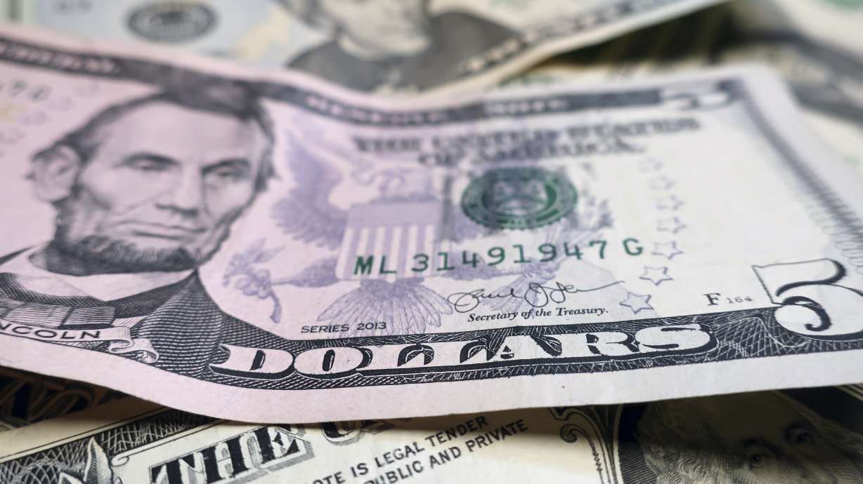 Not just credit cards: More apps offer ways to get cash back