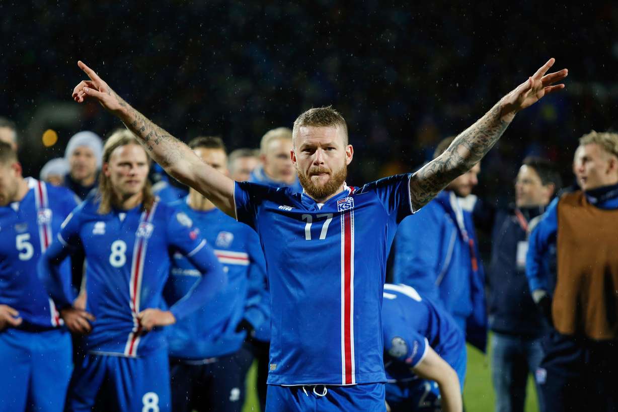 In this Monday Oct. 9, 2017 file photo, Iceland's captain Aron Gunnarsson celebrates at the end of the World Cup Group I qualifying soccer match between Iceland and Kosovo in Reykjavik, Iceland. (Photo: Brynjar Gunnasrson, AP Photo)