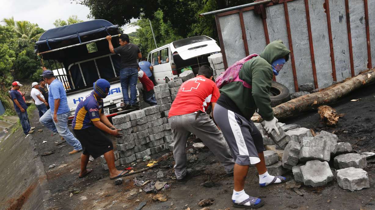 Strike paralyzes Nicaragua capital as talks to resume Friday
