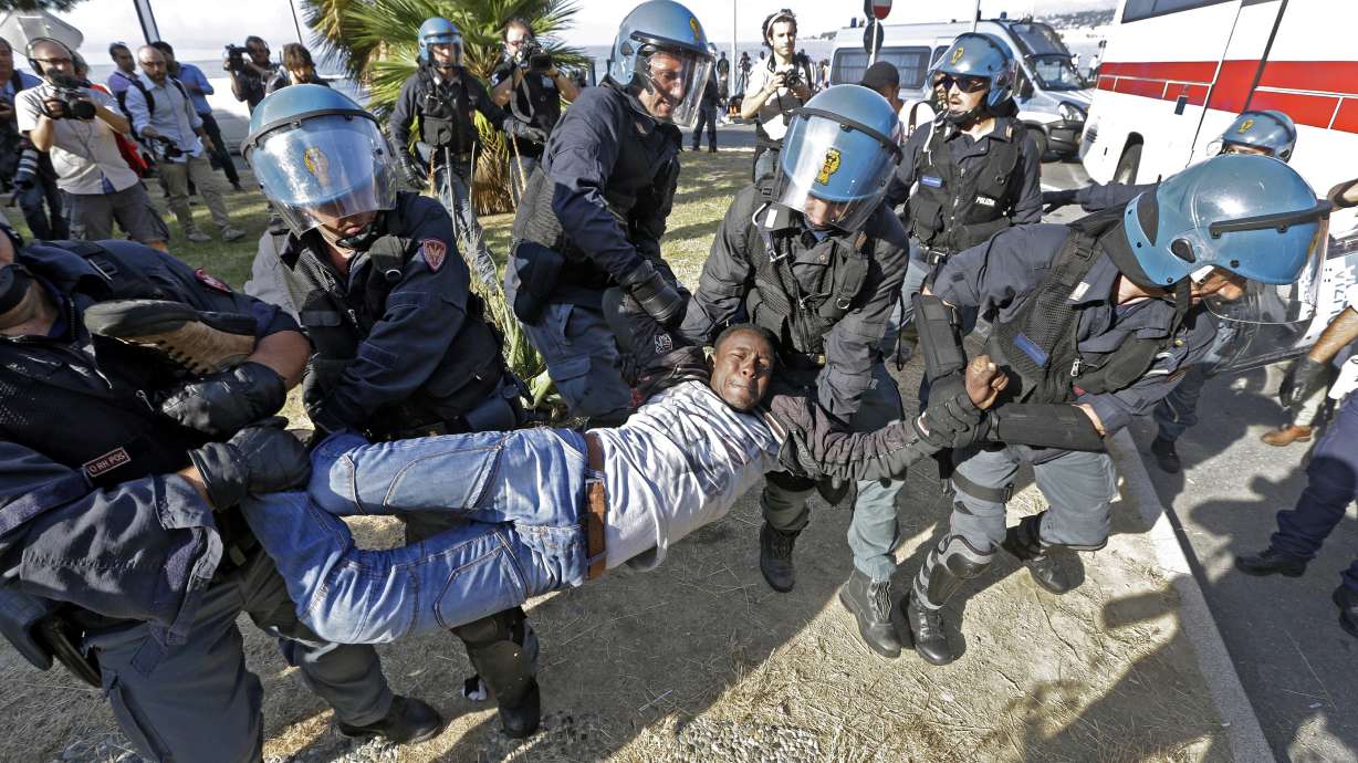 Oxfam slams treatment of migrants at French-Italian border