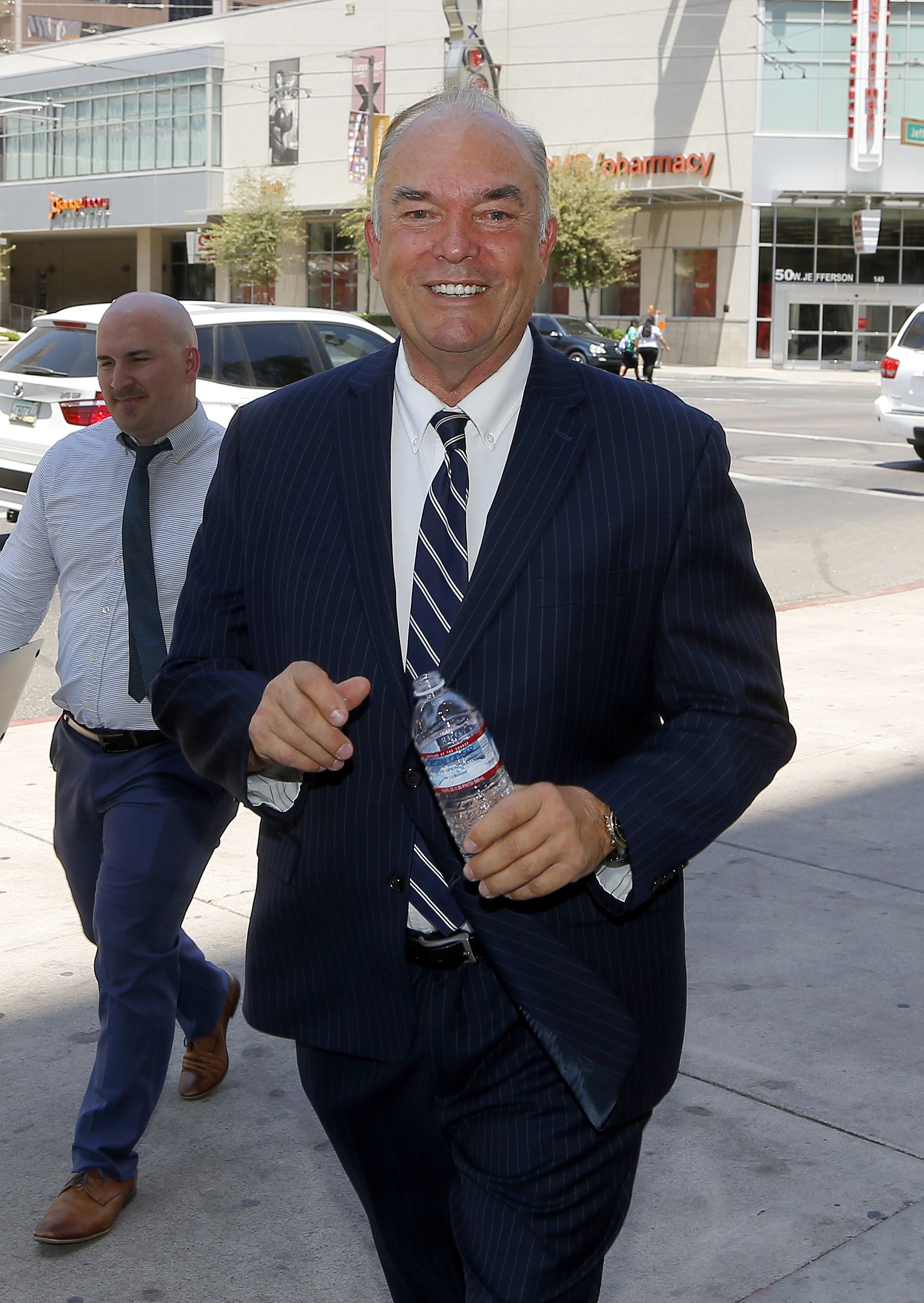 Judge mulls allowing expelled Arizona lawmaker on ballot