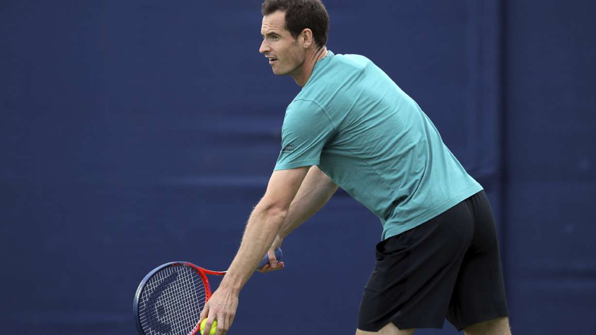 Andy Murray to make long-awaited return at Queen's