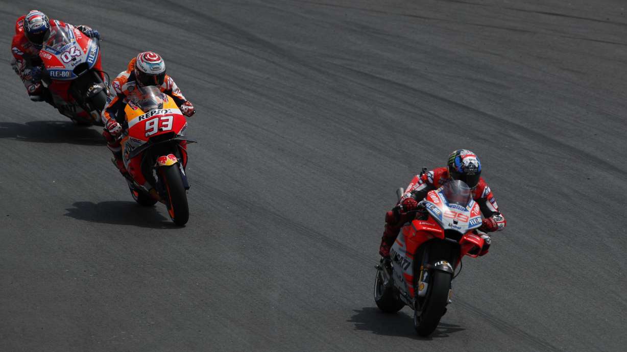 Lorenzo wins Catalonia GP ahead of Marquez