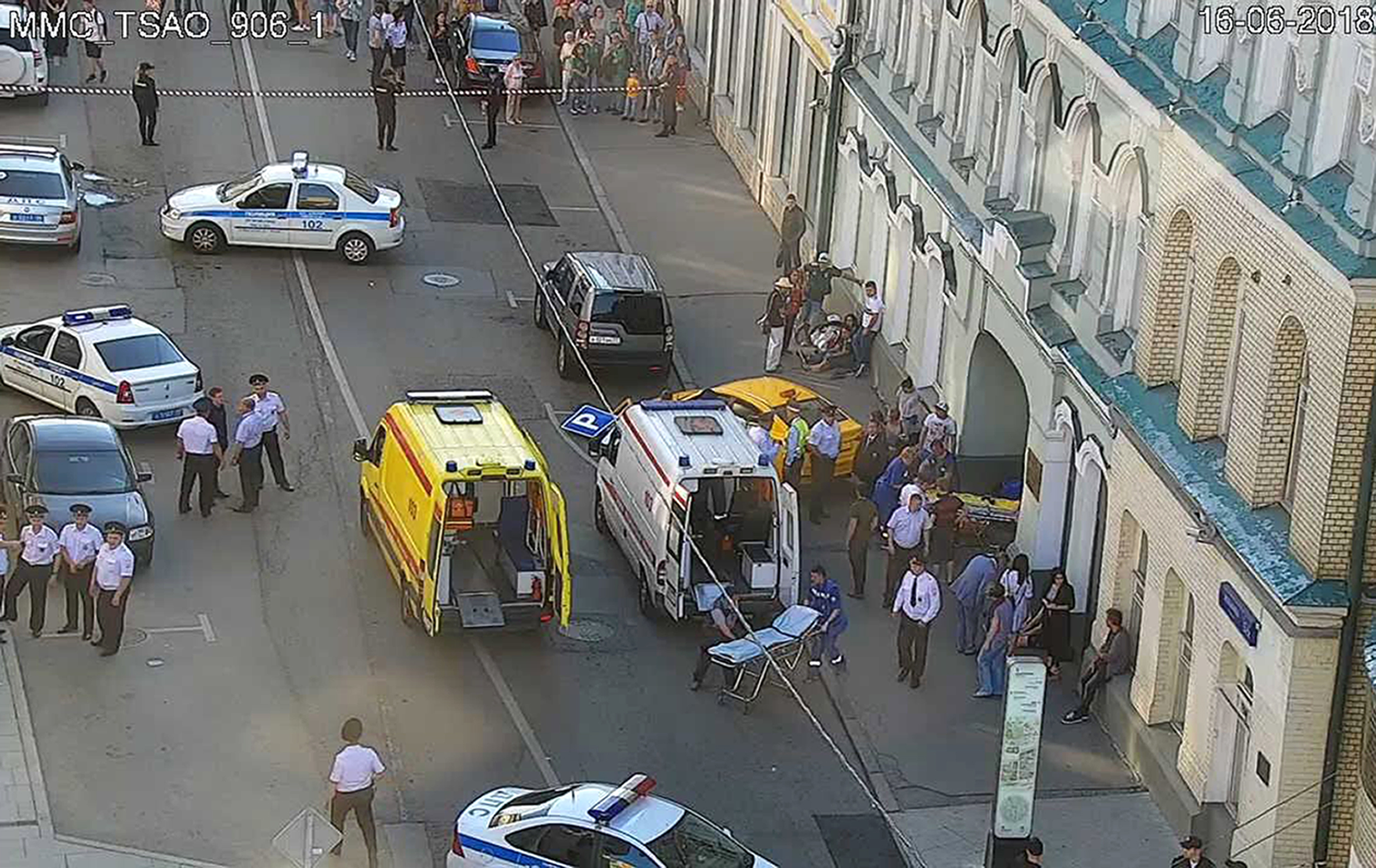 Kremlin is relieved that no one died in Moscow taxi crash