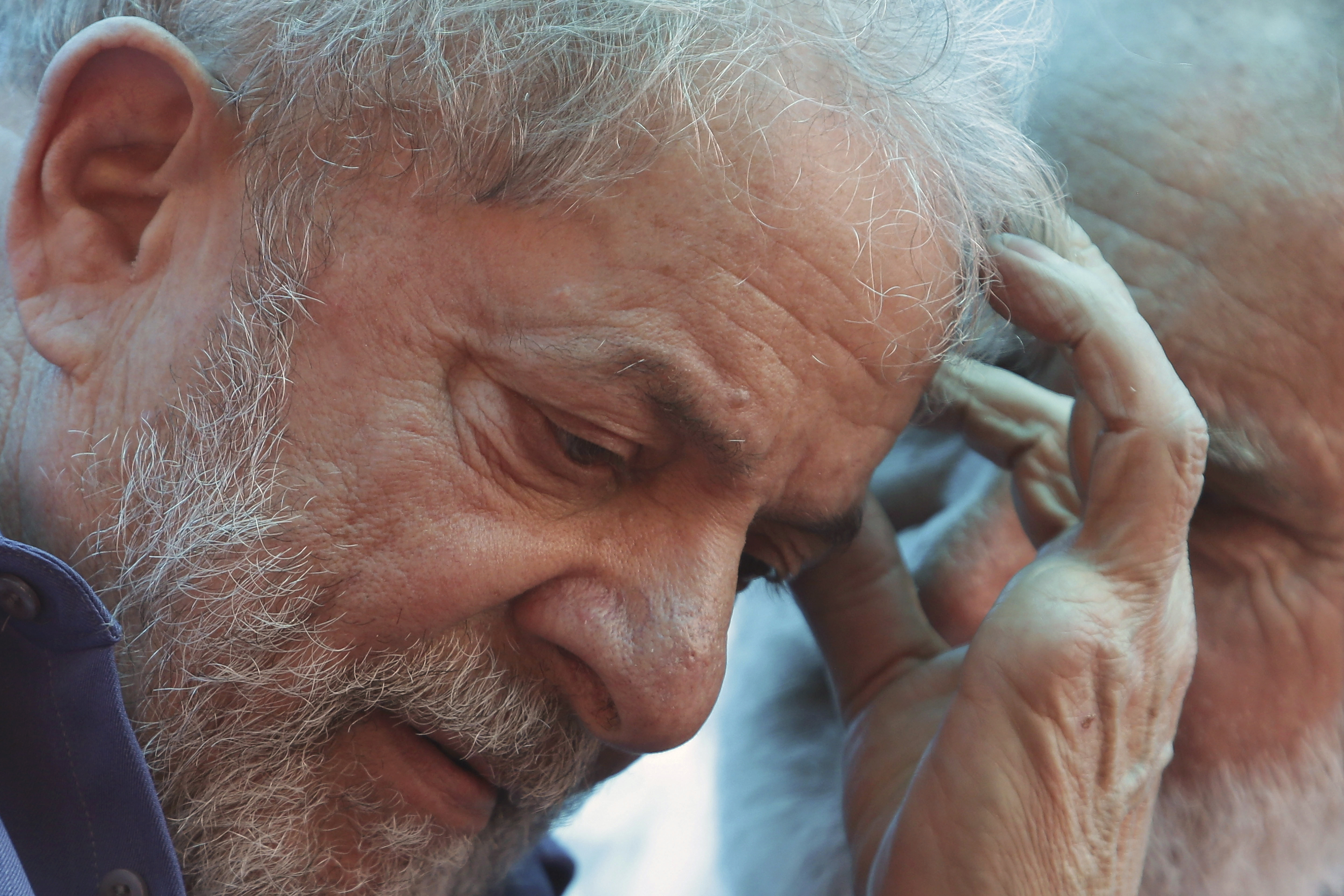 Brazil's jailed former president criticizes World Cup team