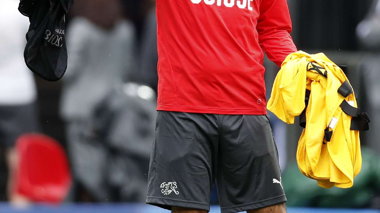 Switzerland, Serbia coaches don't want to talk about Kosovo