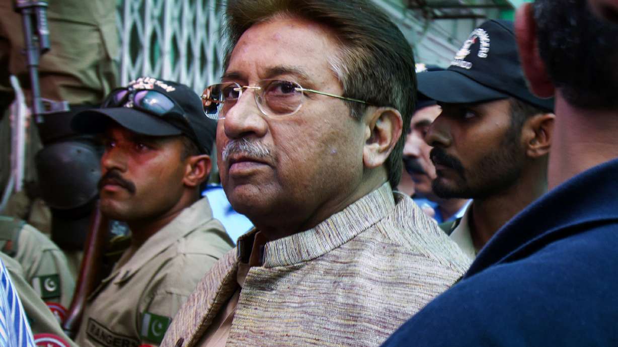 Pakistan's former dictator Musharraf resigns from his party