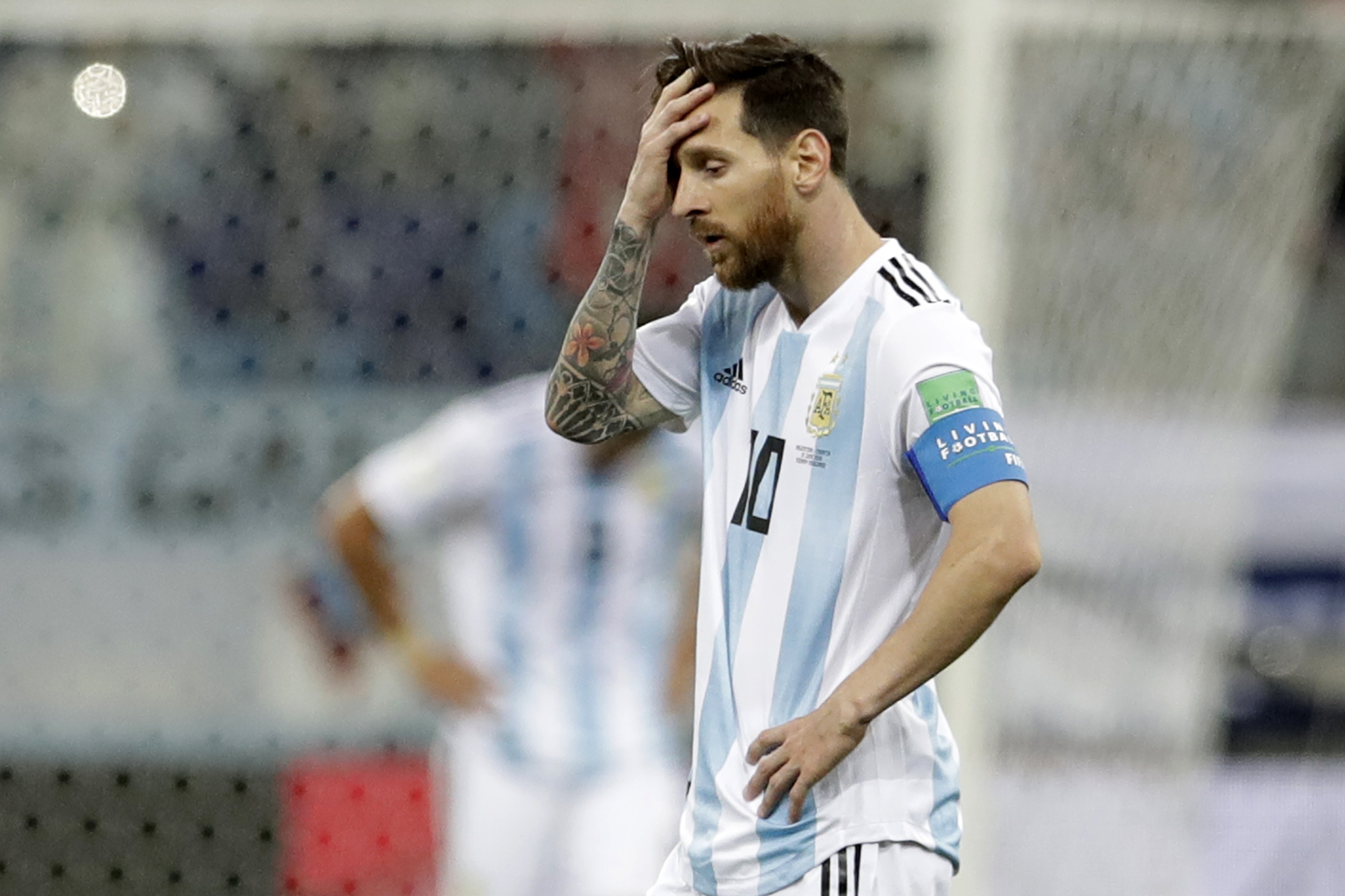 The Latest: Musa gives Nigeria 1-0 lead vs Iceland