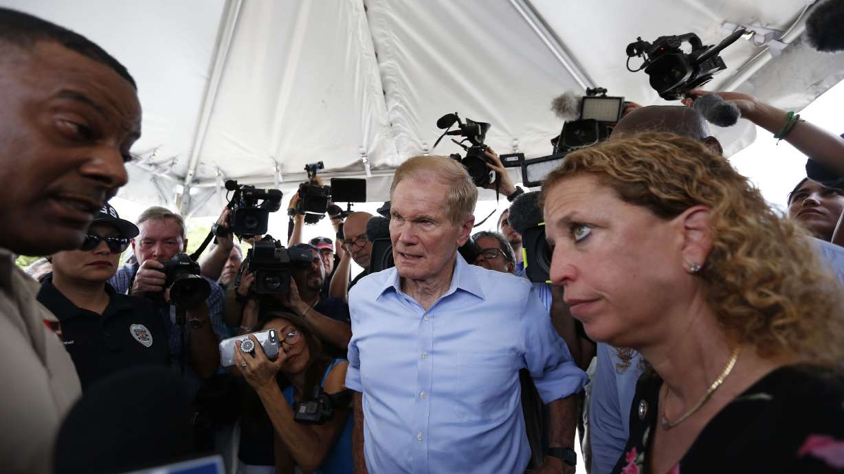 Journalists tour center for migrant children in Florida