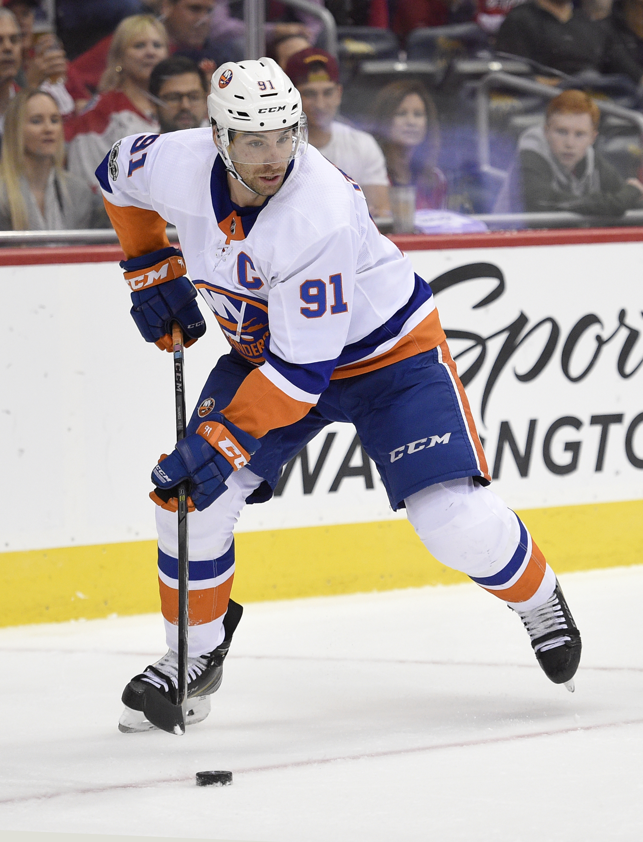 Tavares' future, Flames-Hurricanes trade spice up NHL draft