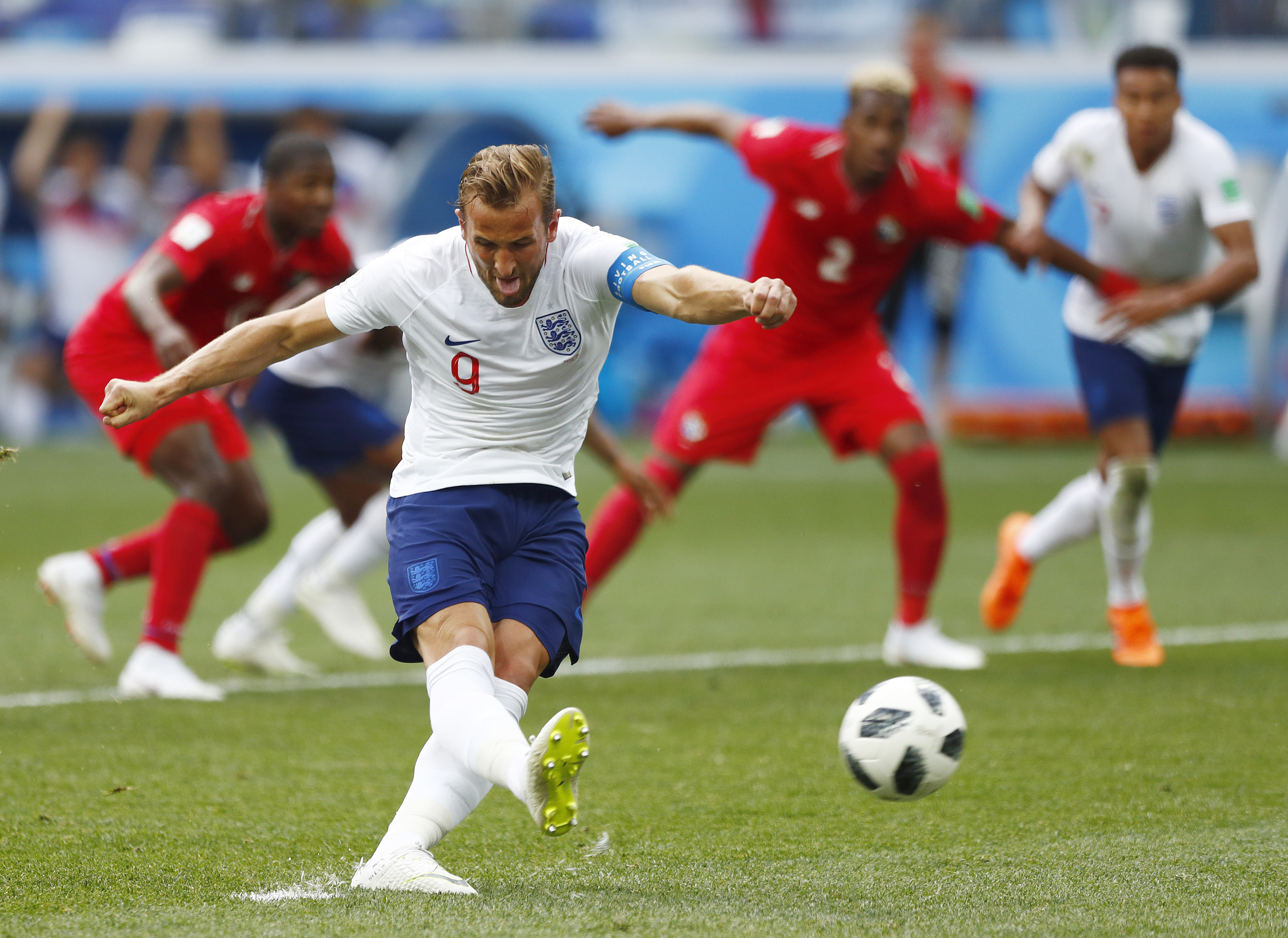 Kane scores hat trick in England's 6-1 rout of Panama