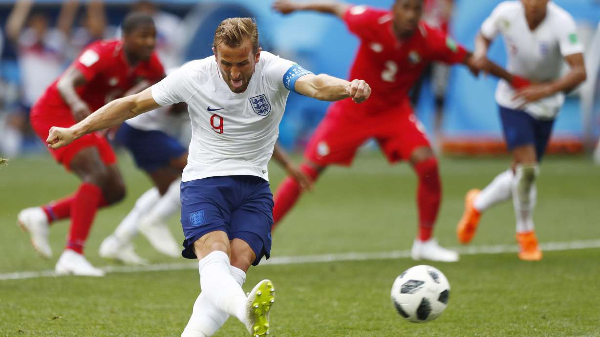 Kane scores hat trick in England's 6-1 rout of Panama