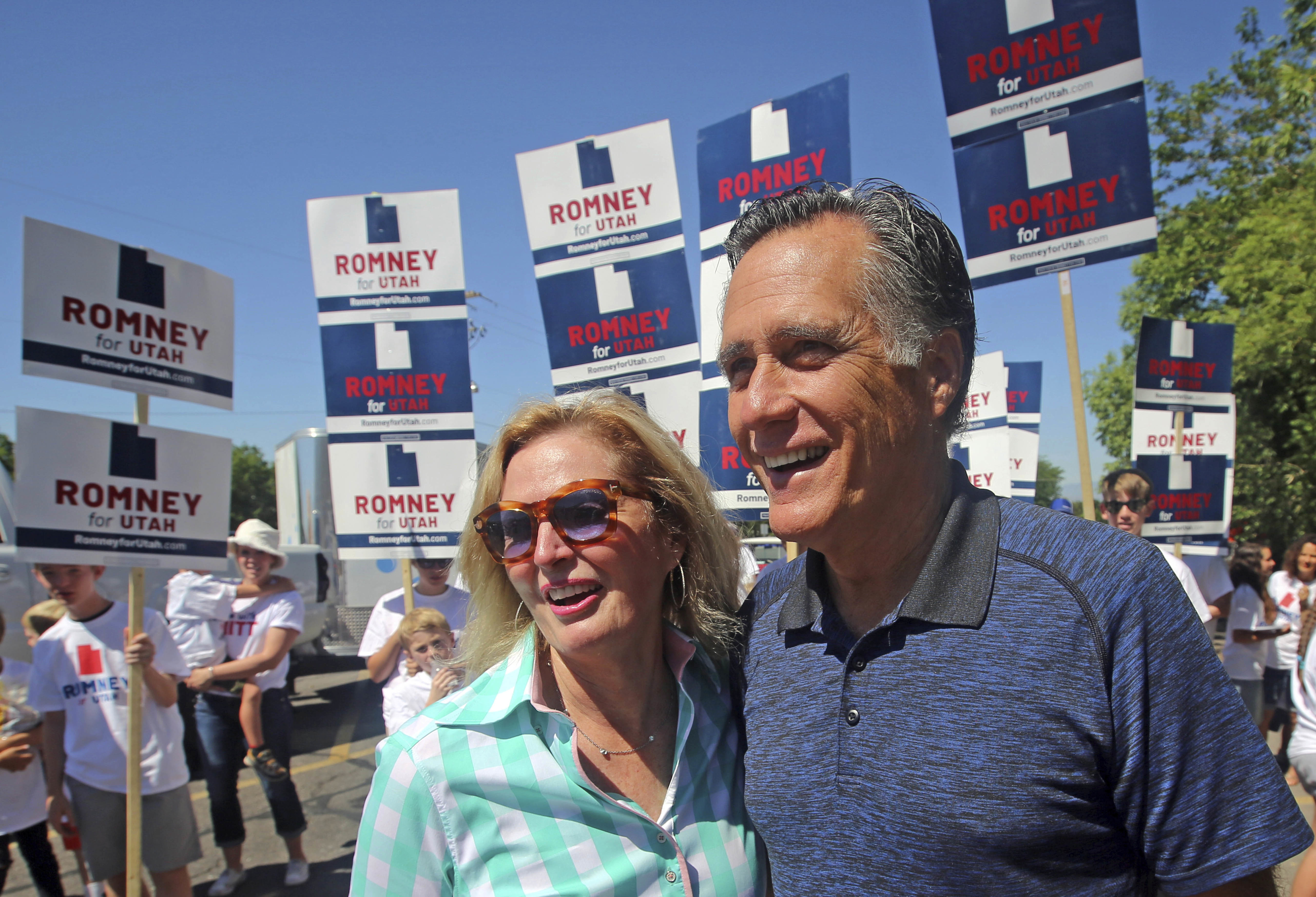 Romney aims to clinch GOP nod in Utah Senate race
