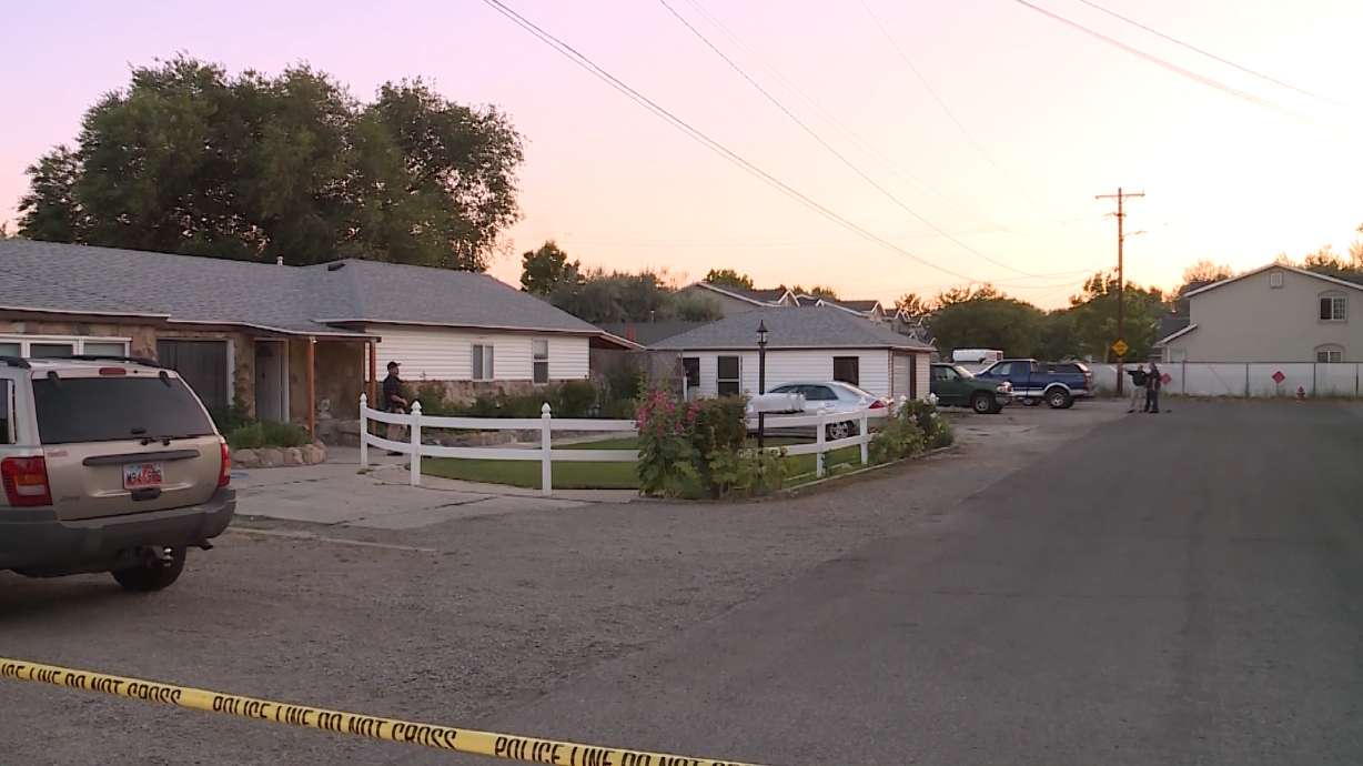 Man and woman killed in West Valley shooting; suspect in custody