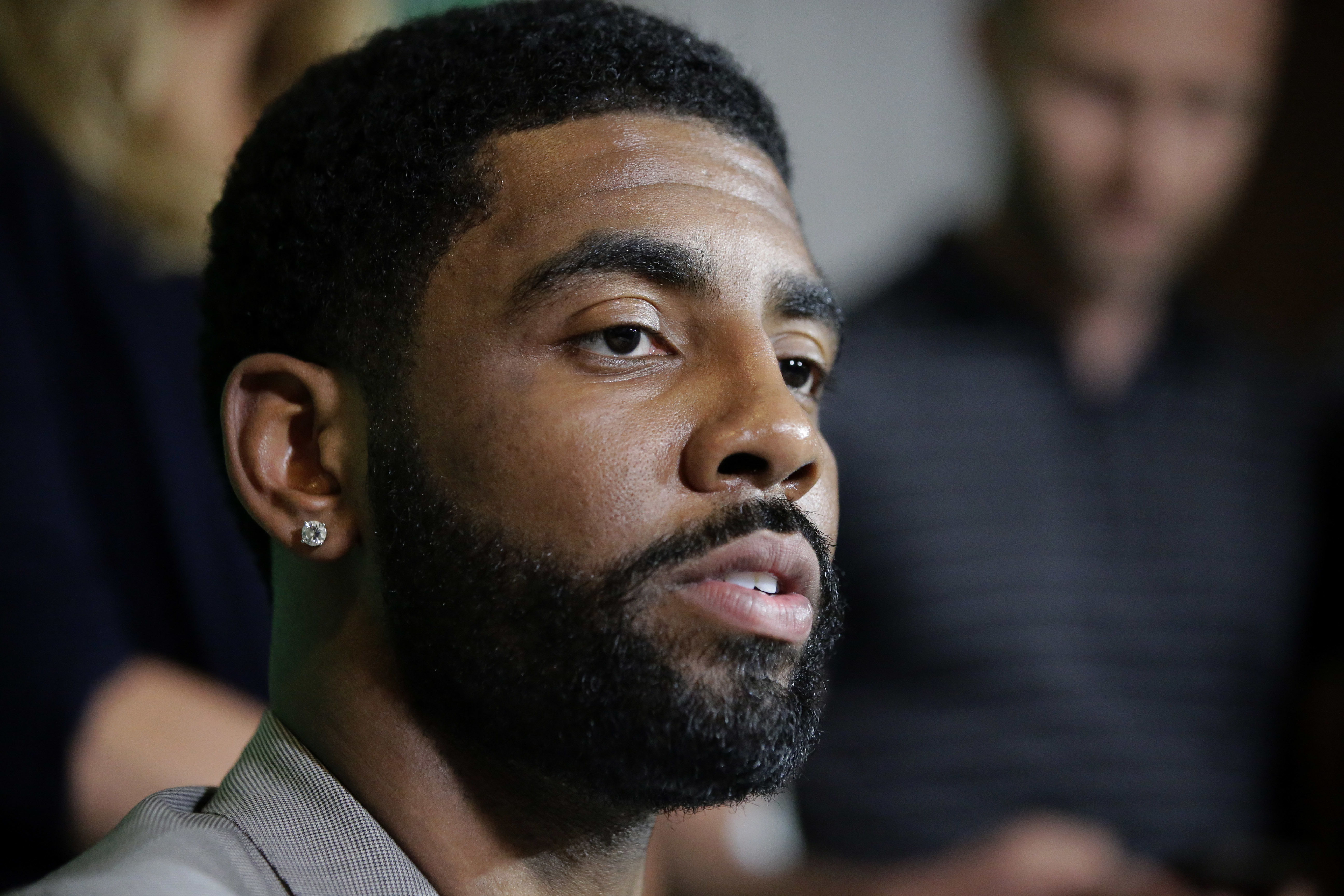 So many dominoes: LeBron James can dictate free agency