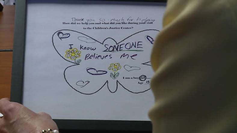 The Children's Justice Center gifted the visiting church leaders with framed notes from children who have stayed in the organization's facilities. The notes share messages of hope. (Photo: Mark Wetzel, KSL TV)