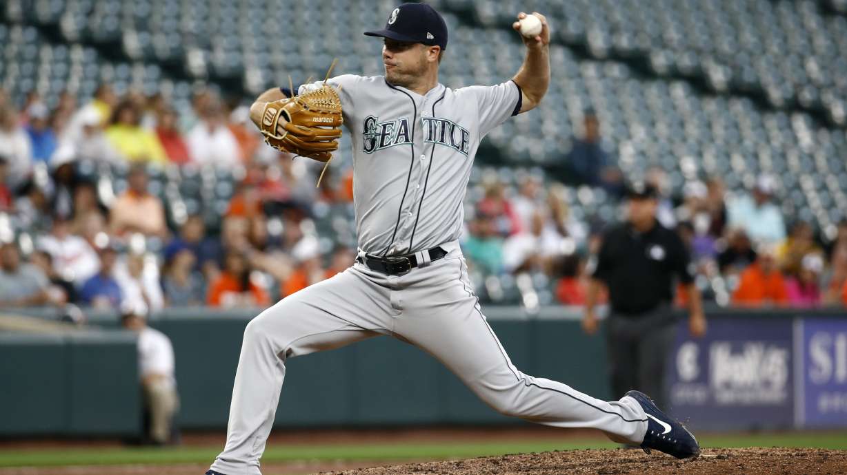Seager 9th inning HR helps Mariners beat Orioles 8-7 in 11
