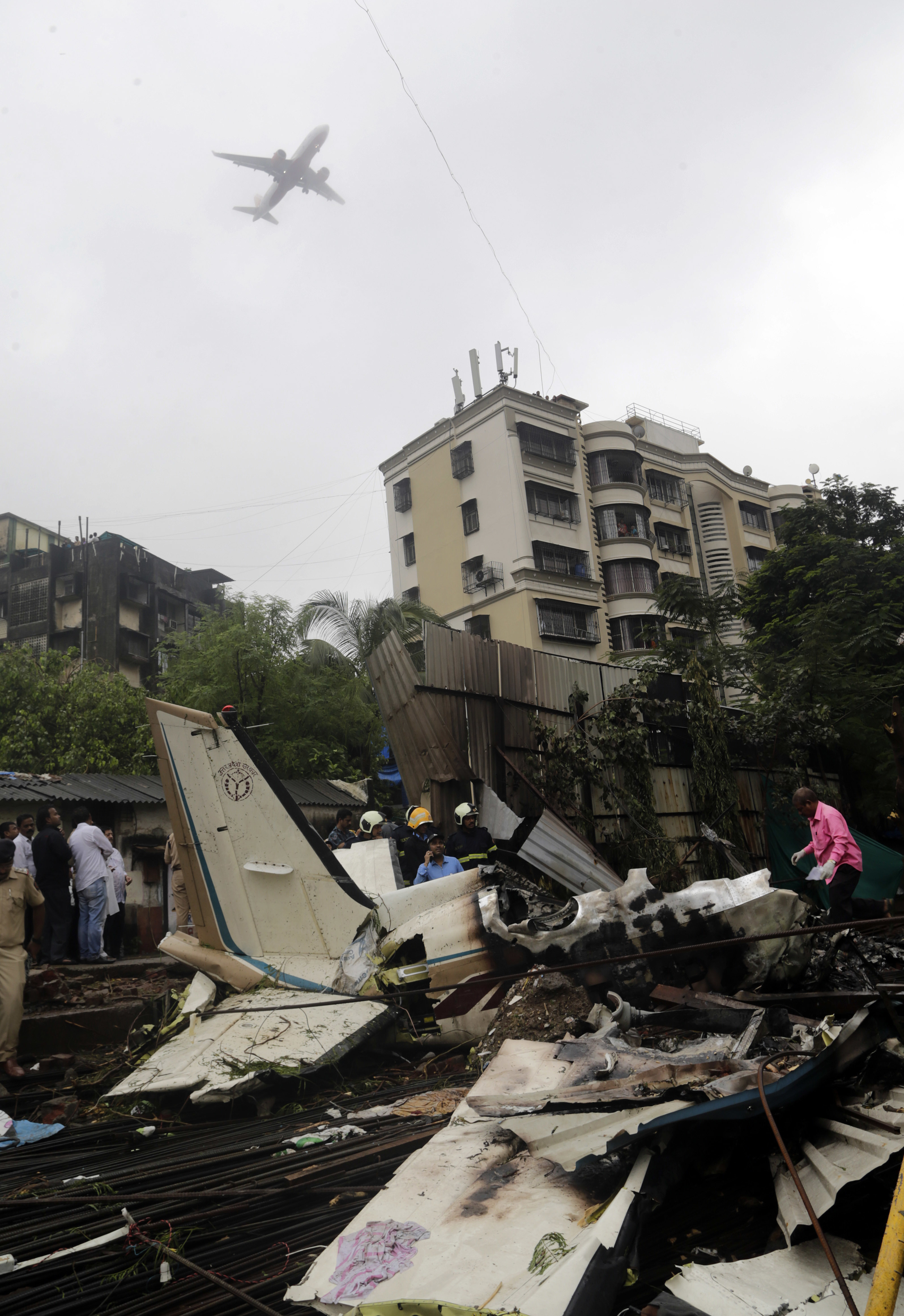 Plane that crashed in Mumbai, killing 5, was under repair