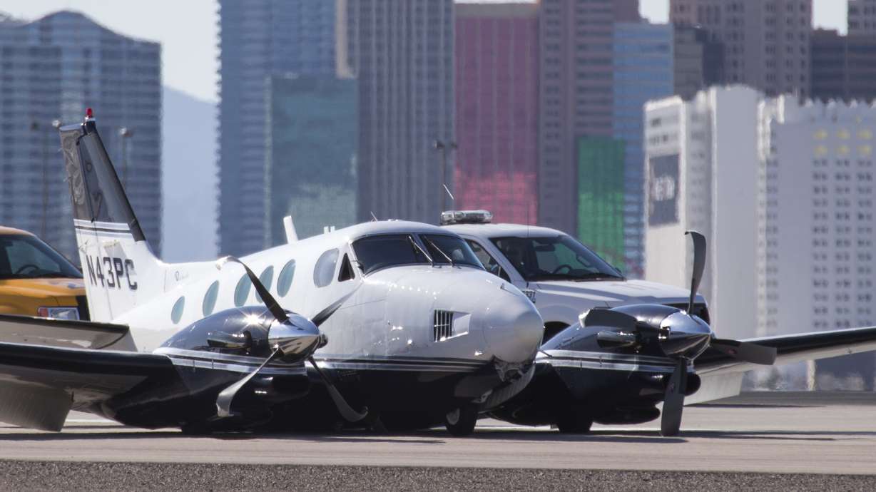 Small plane makes belly landing in Las Vegas