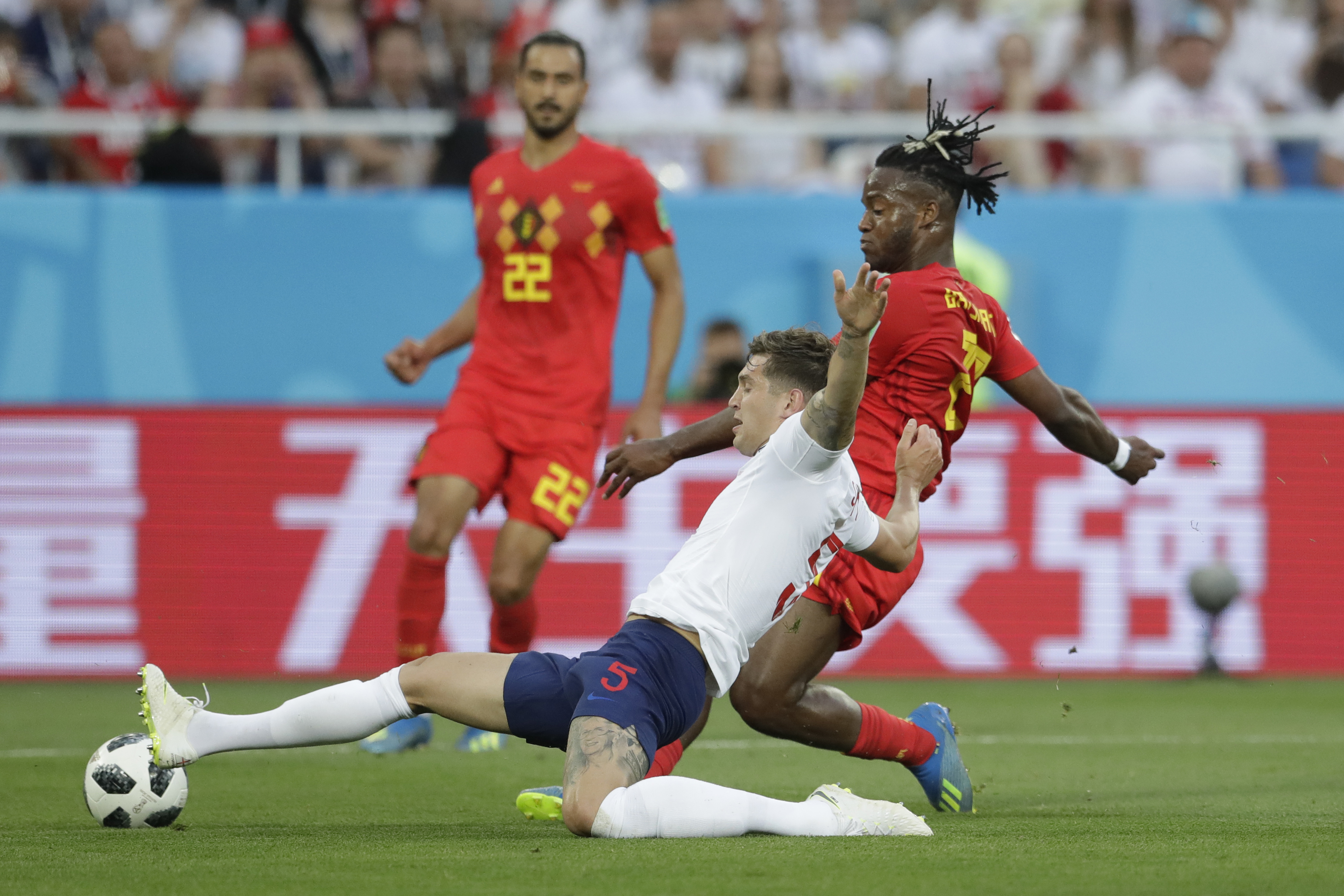 Stones trains with England at World Cup