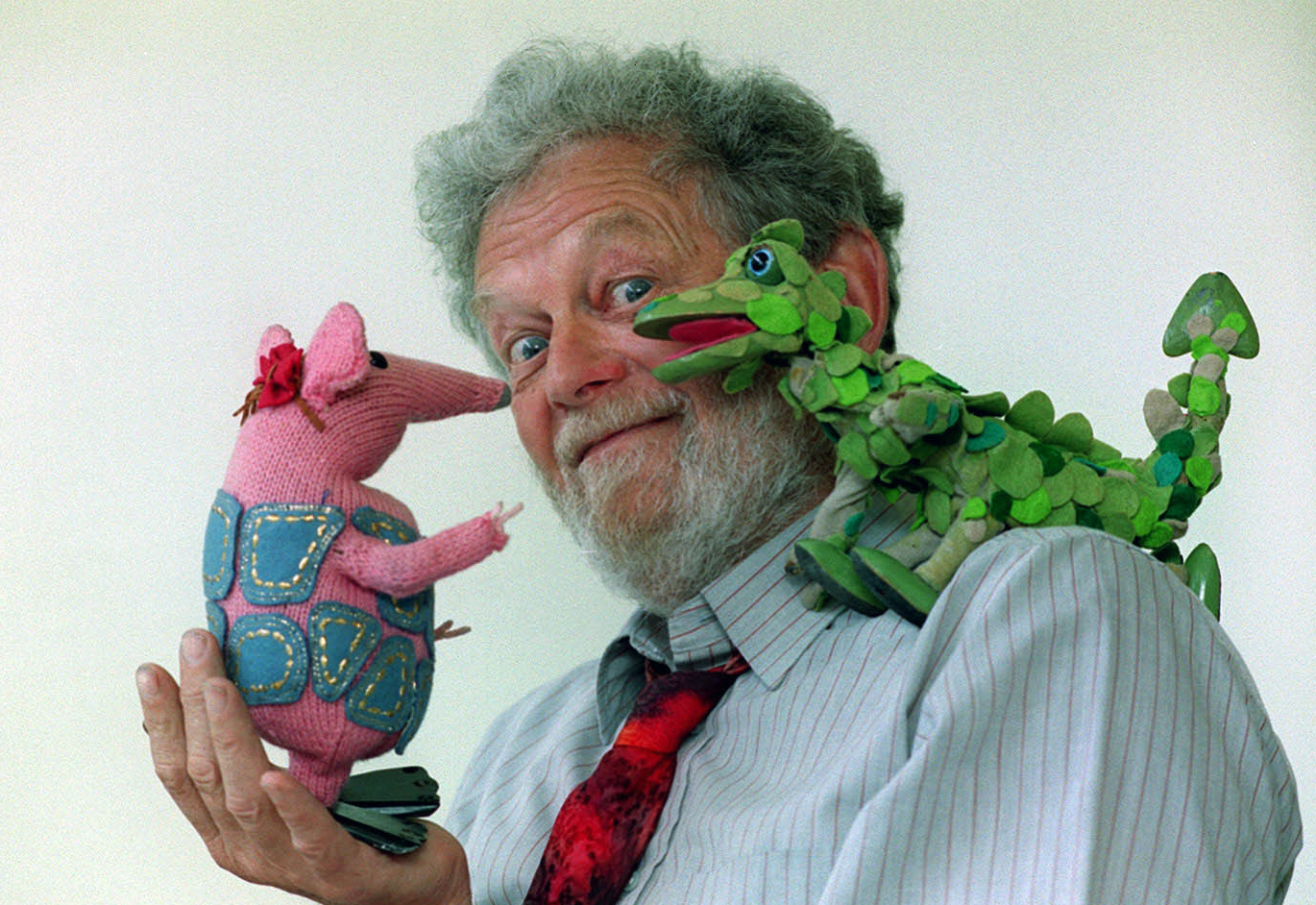 Peter Firmin, artist behind 'Bagpuss,' other UK shows, dies