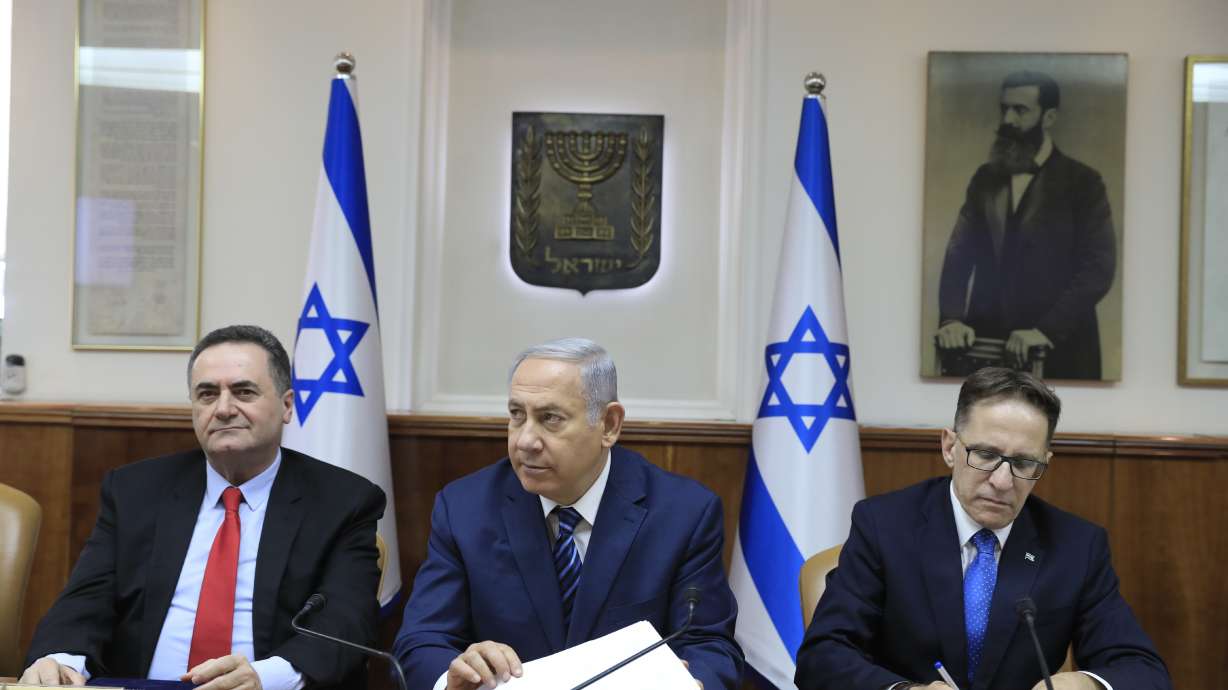 Israel law freezes funds for Palestinian attackers' families