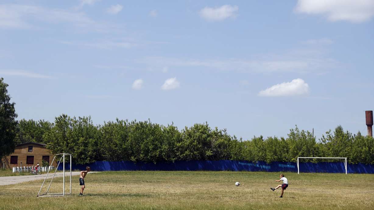 AP PHOTOS: Daily life in Russia during the World Cup