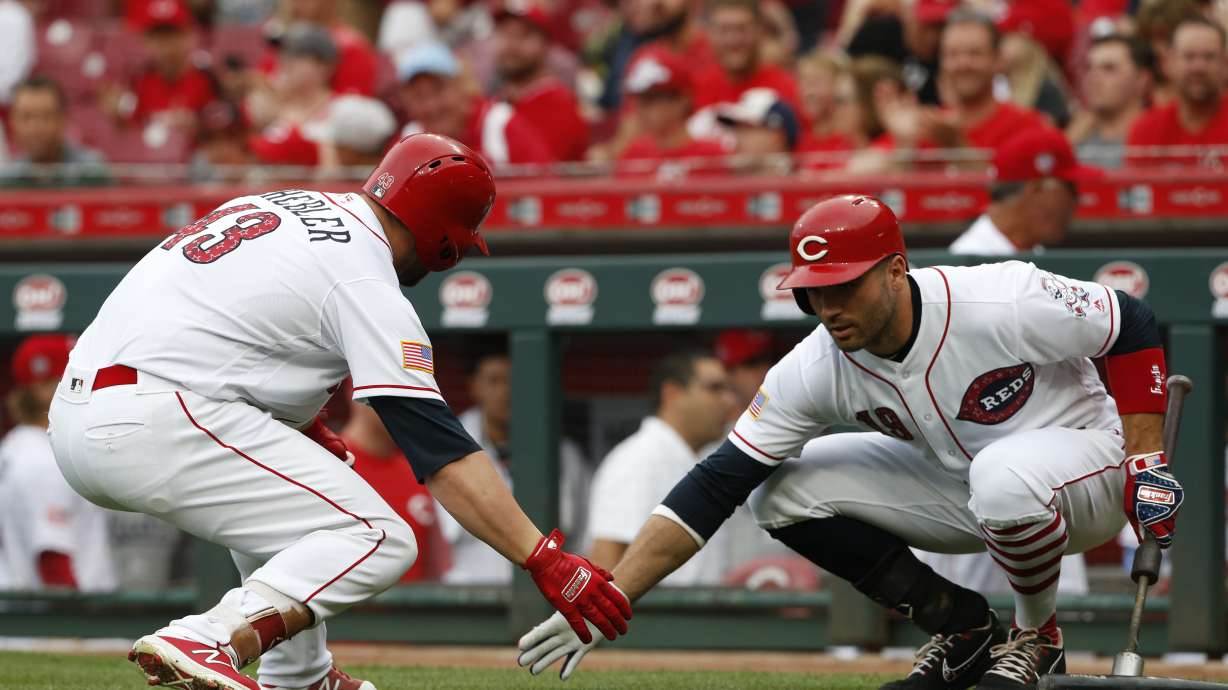 Blandino's double caps Reds' rally to 5-3 win over White Sox