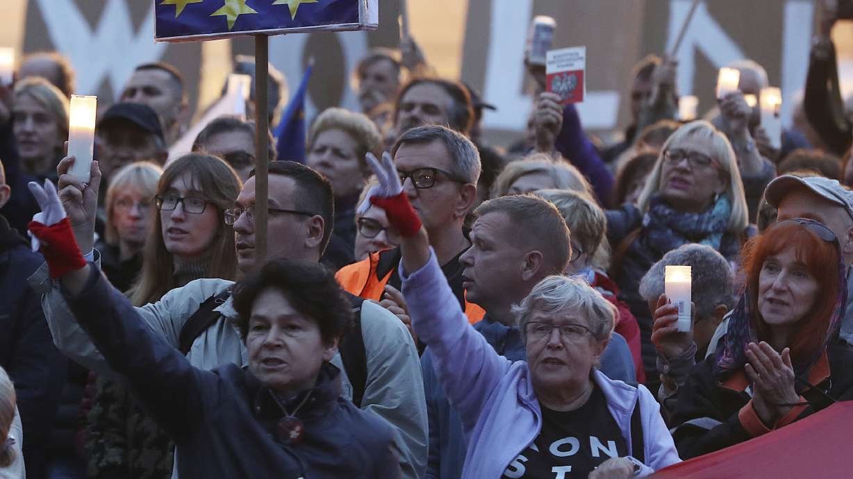 Protests in Poland against government judicial overhaul
