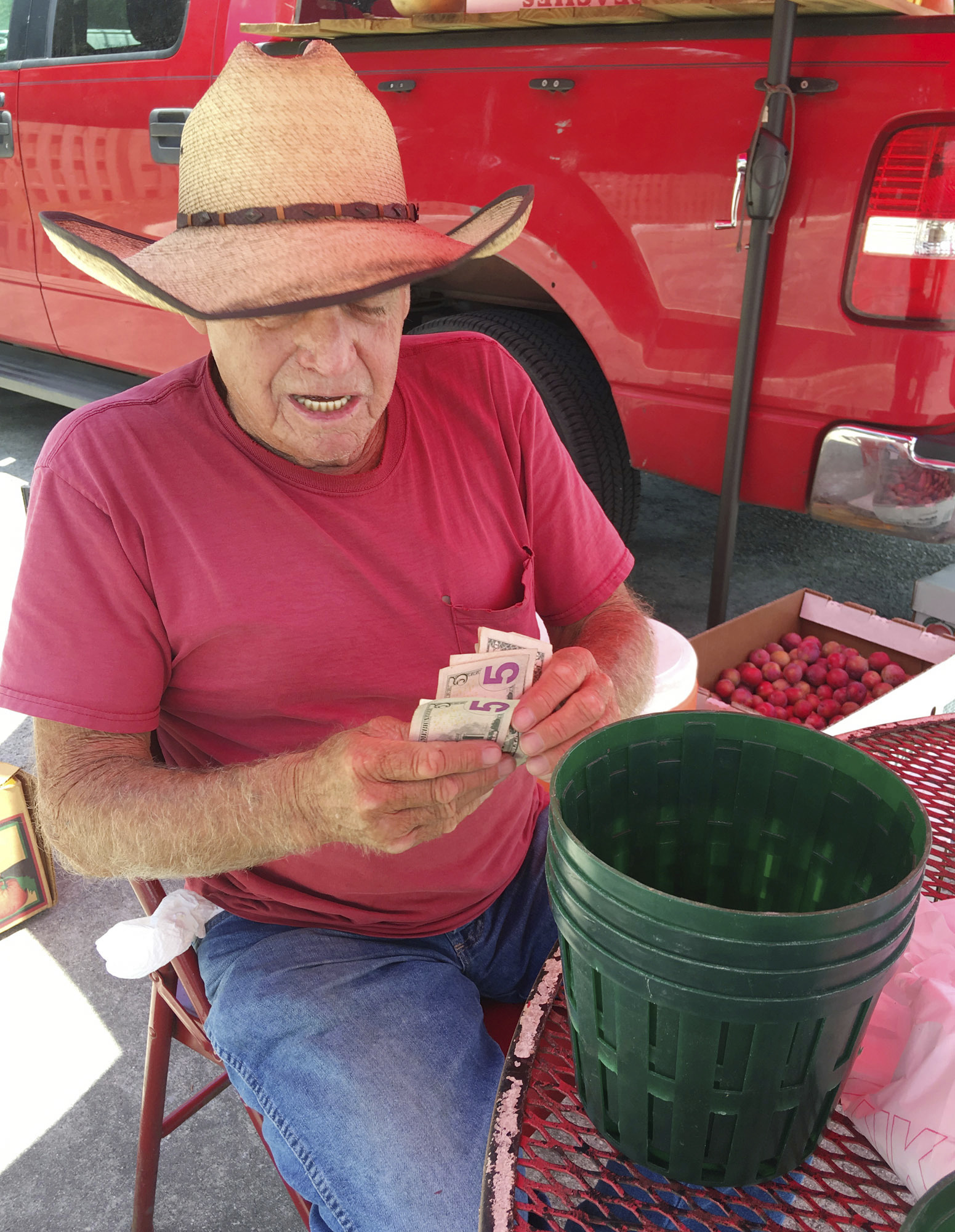 Social issues roiling US weigh heavy on Independence Day