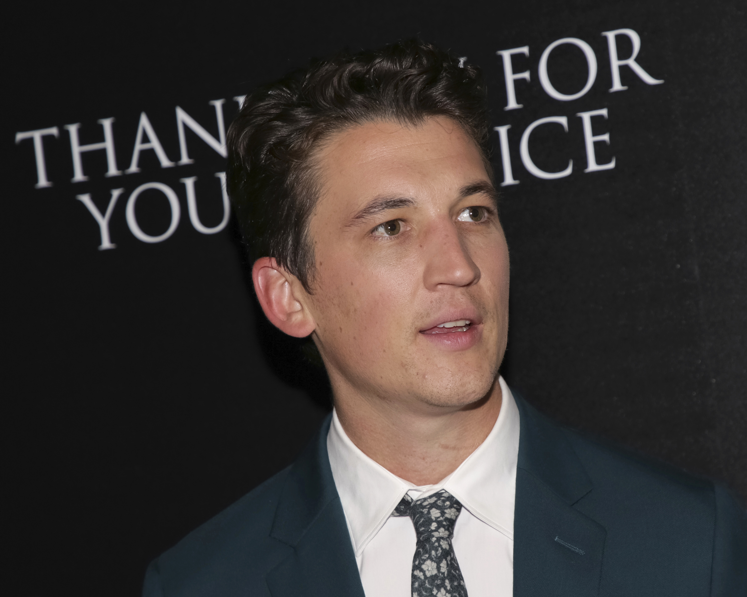 Miles Teller to play Goose's son in 'Top Gun' sequel