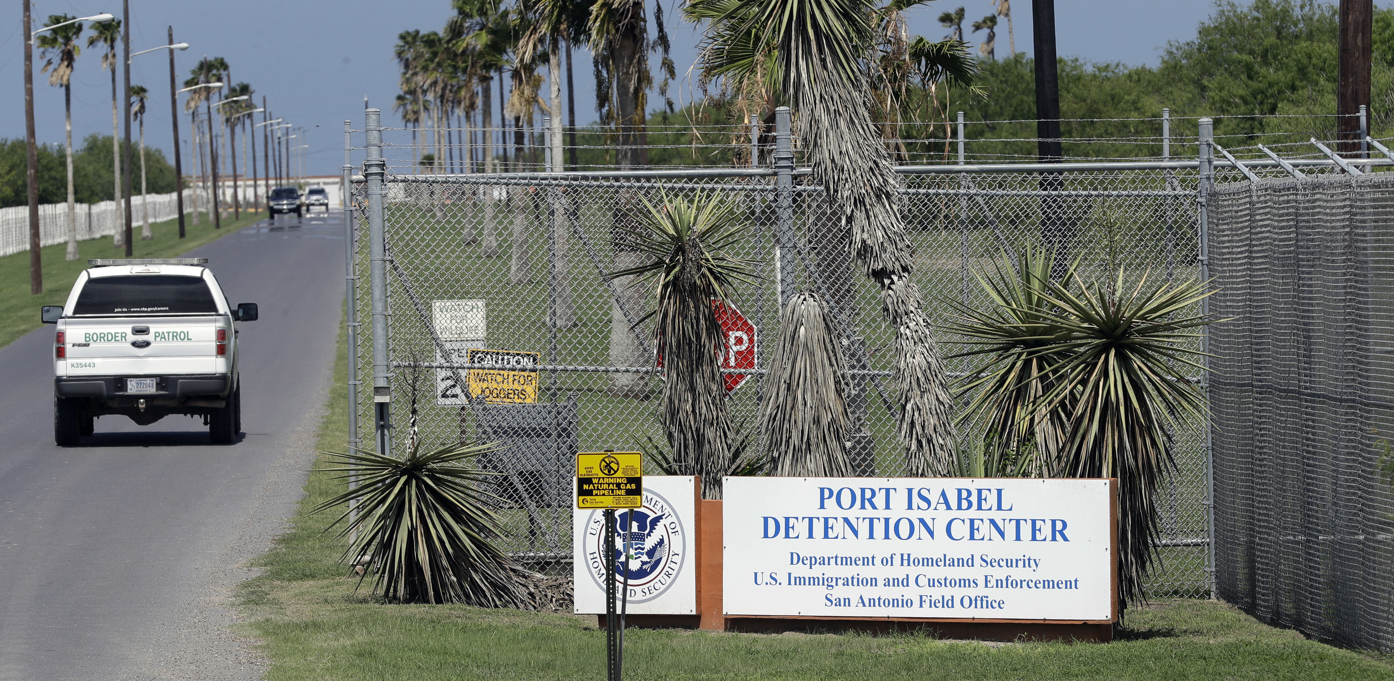 Attorneys: Parents in fragile state for asylum interviews
