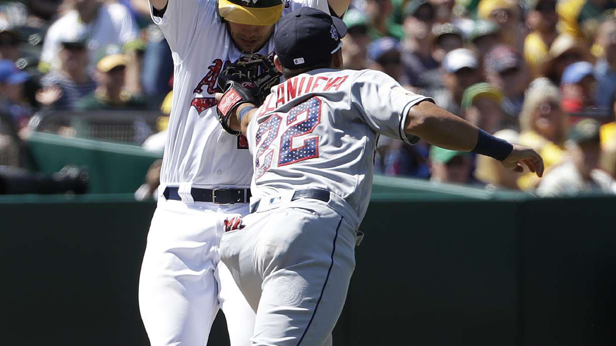 Piscotty's 3 doubles lead A's past Padres 4-2