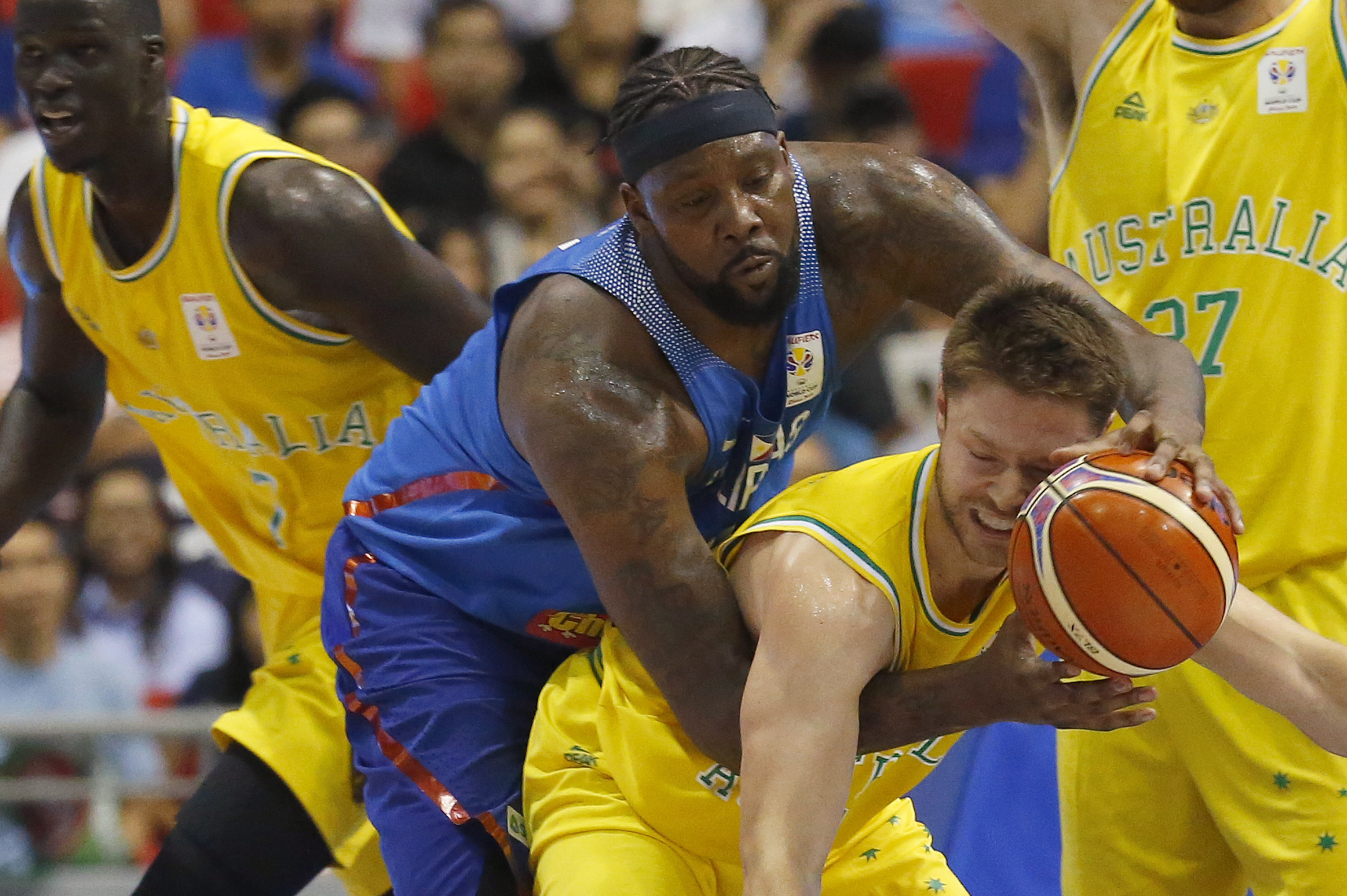 Basketball officials apologize for Philippines brawl