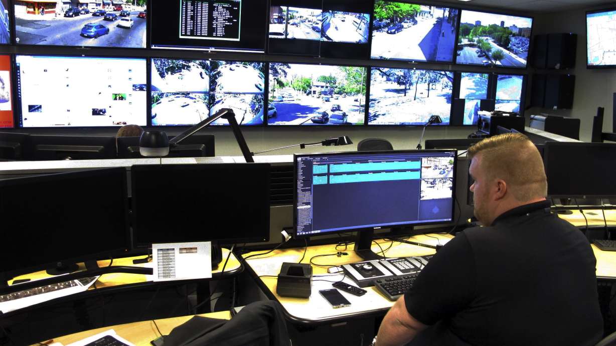 Should police use computers to predict crimes and criminals?