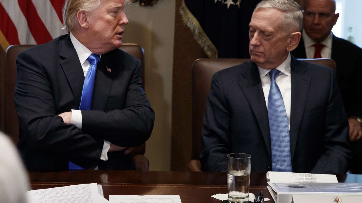 Life in Trump's Cabinet: Putdowns, perks, and power